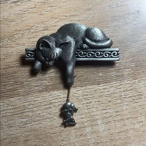 Vintage JJ Jonette Jewelry Pin